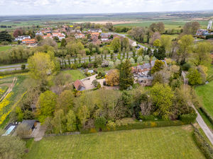 Photo 8- click for photo gallery